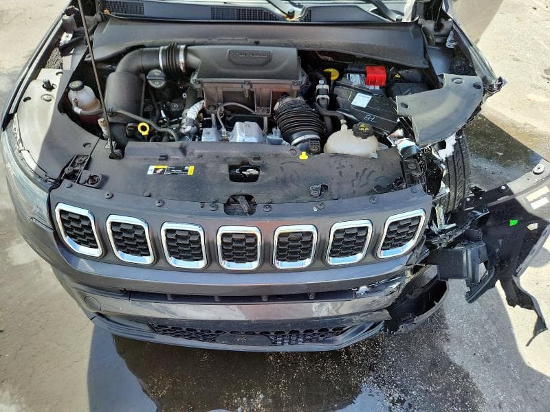 2024 JEEP COMPASS LATITUDE LUX 12