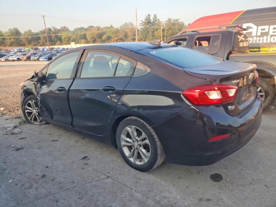 2019 CHEVROLET CRUZE LS 2