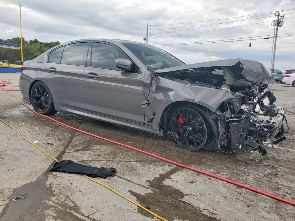 2021 BMW M550XI 4