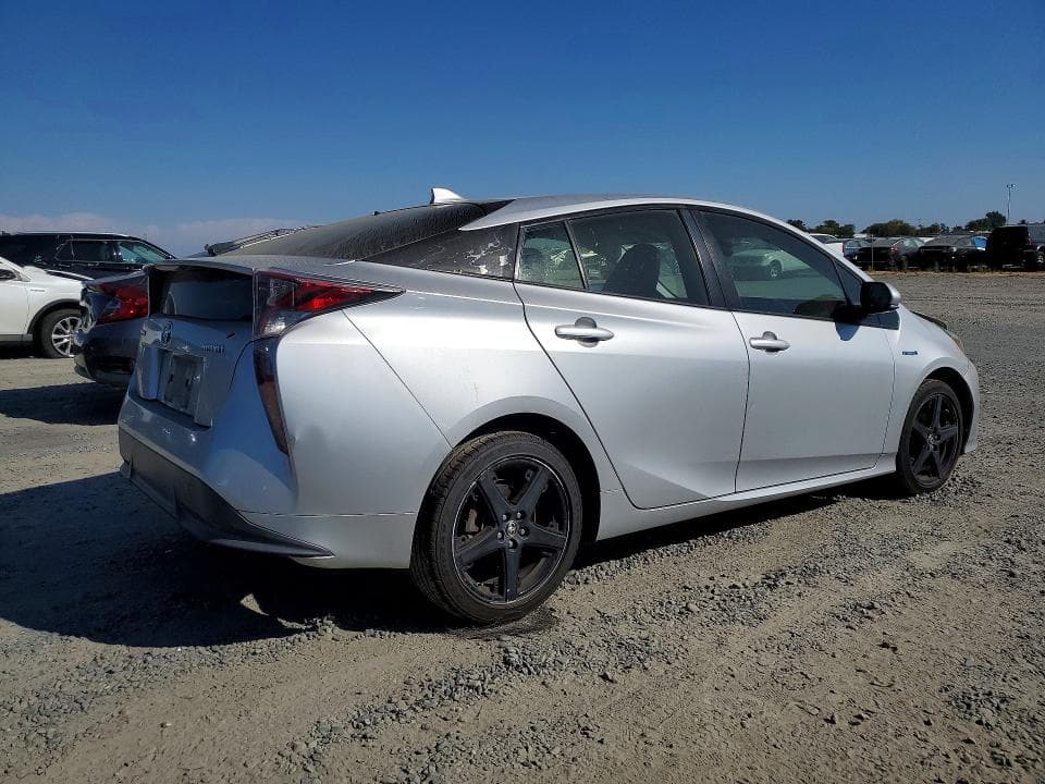 2017 TOYOTA PRIUS THREE TOURING 3