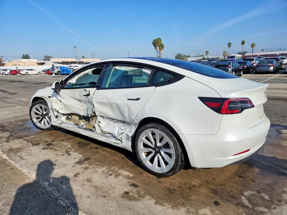 2022 TESLA MODEL 3 2