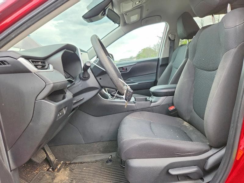 2023 TOYOTA RAV4 LE 7