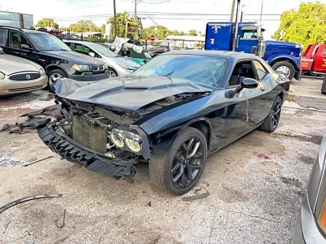 2019 DODGE CHALLENGER SXT 2