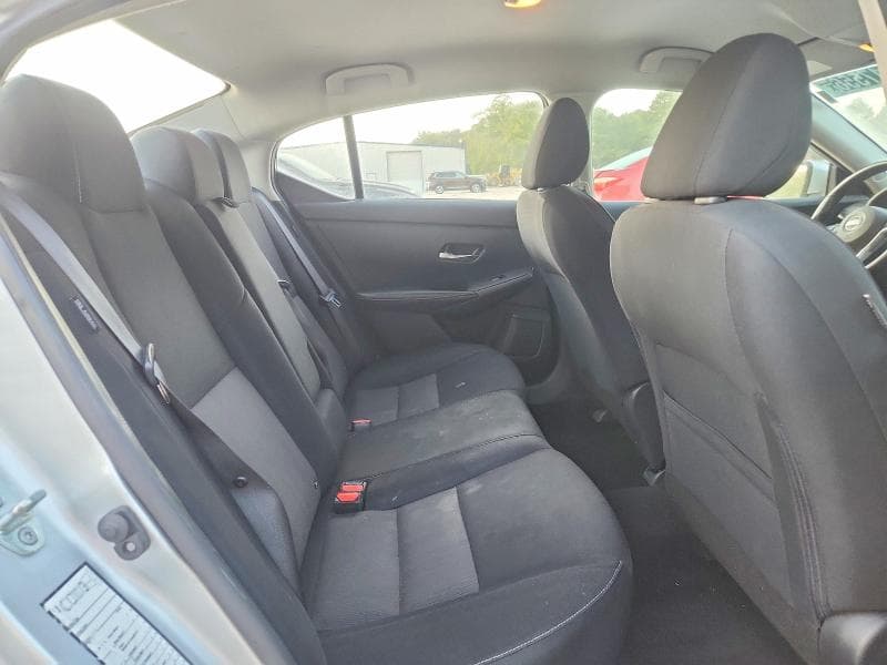 2021 NISSAN SENTRA SV 10