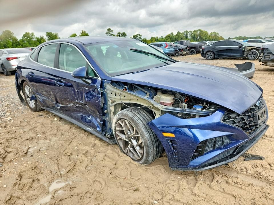 2021 HYUNDAI SONATA SEL 4