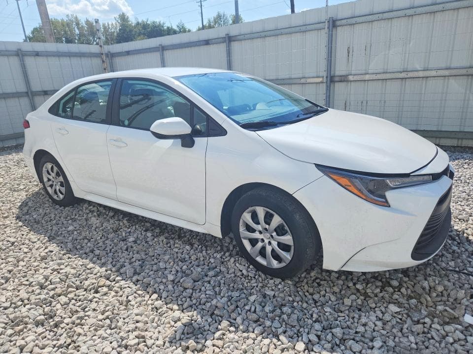 2025 TOYOTA COROLLA LE 4