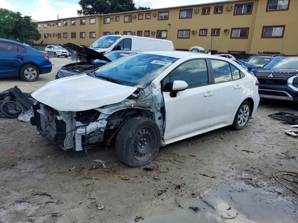 2024 TOYOTA COROLLA LE - 1