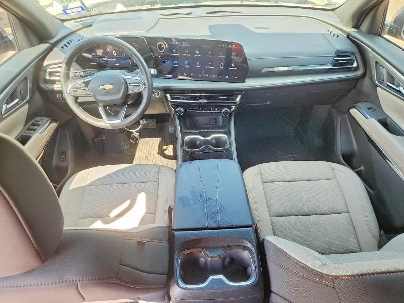 2026 CHEVROLET TRAVERSE LT 8