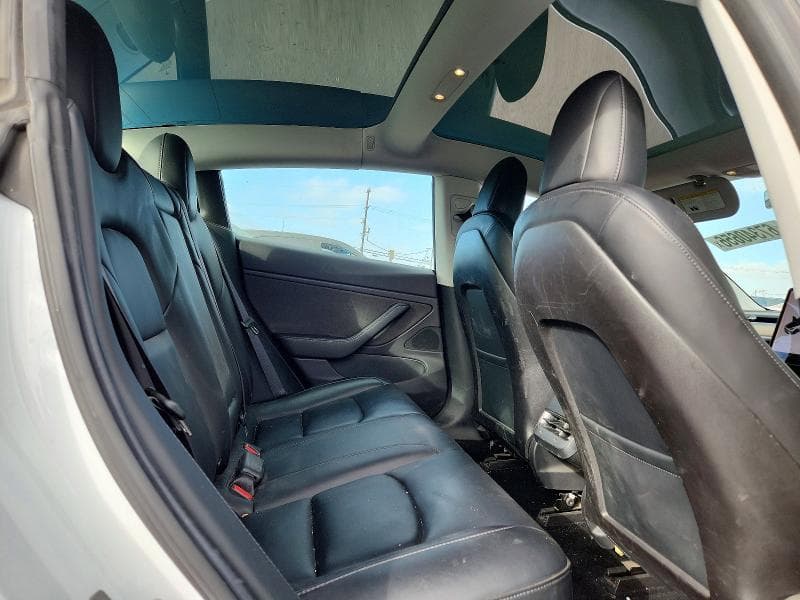 2019 TESLA MODEL 3 10