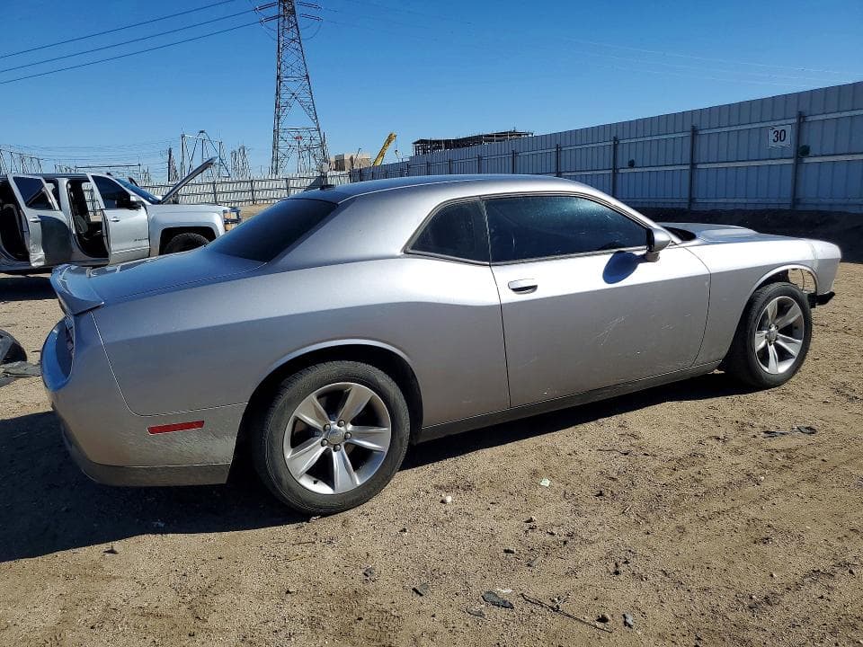 2018 DODGE CHALLENGER SXT 3