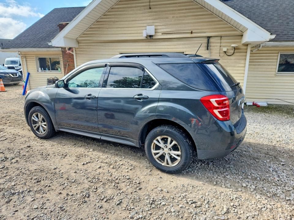 2017 CHEVROLET EQUINOX LT 2