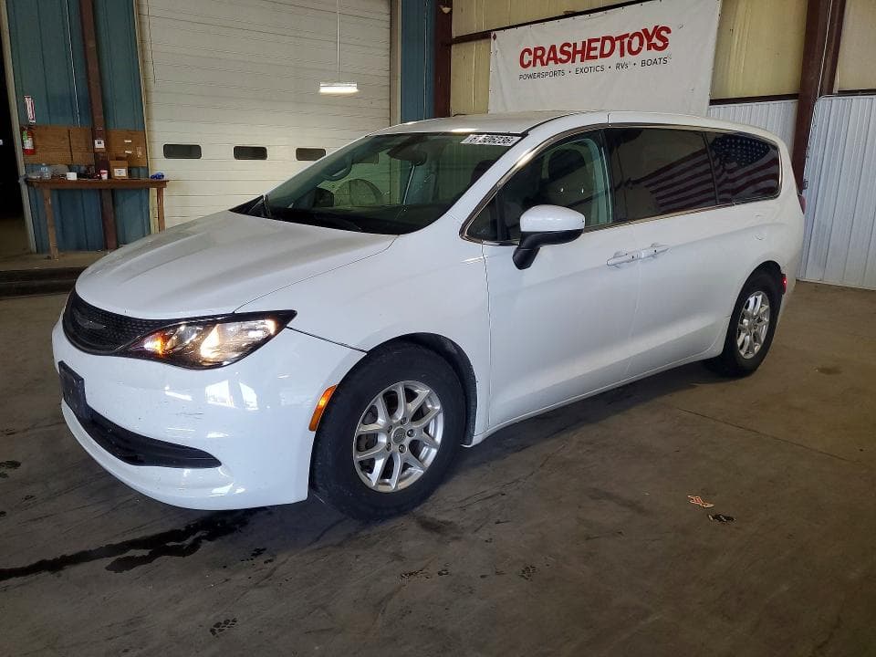 2017 CHRYSLER PACIFICA TOURING - 1