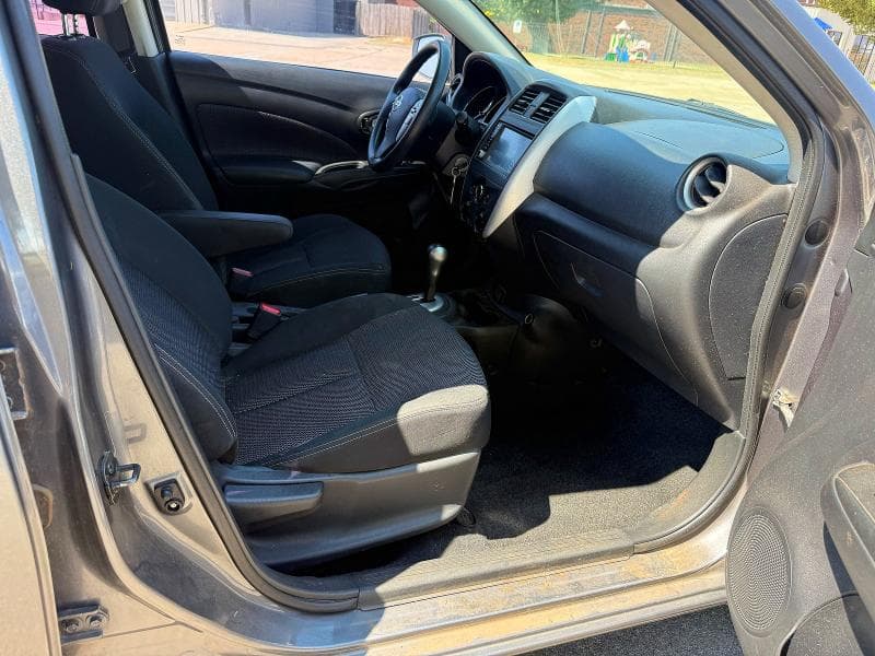 2019 NISSAN VERSA SV 5