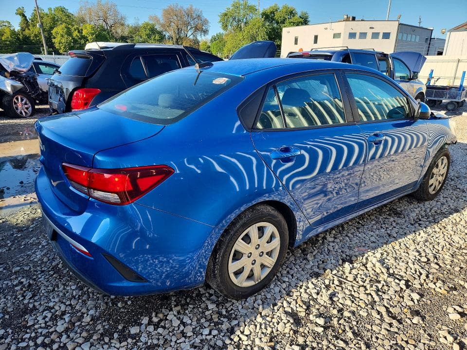 2022 KIA RIO S 3