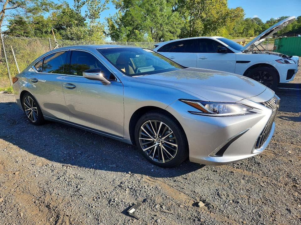 2025 LEXUS ES 350 BASE 4