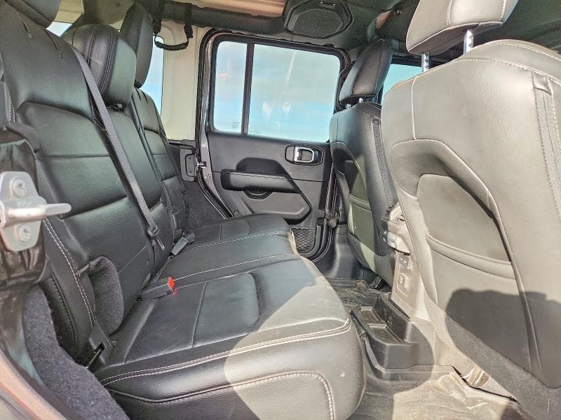 2018 JEEP WRANGLER UNLIMITED SAHARA 11