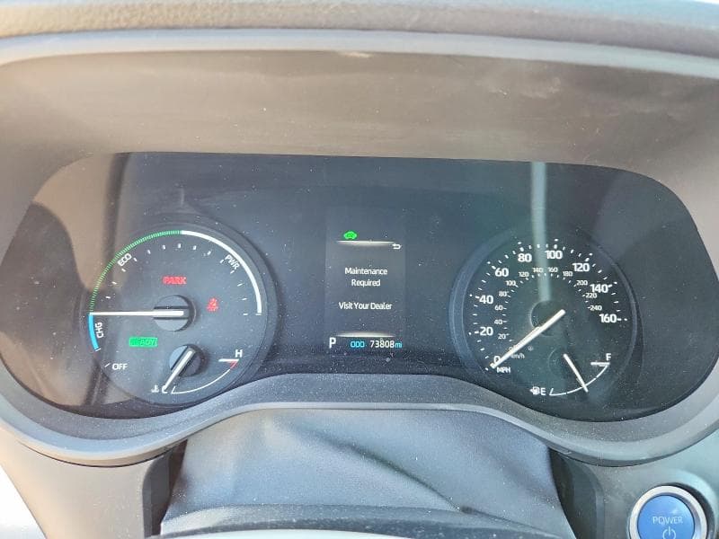 2024 TOYOTA SIENNA LE 9