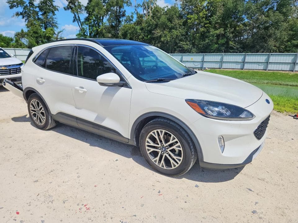 2020 FORD ESCAPE SEL 4