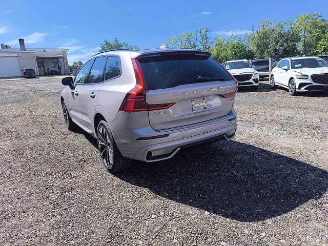 2026 VOLVO XC60 PLUS 2