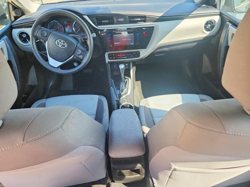 2018 TOYOTA COROLLA LE 8