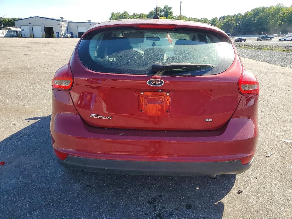 2017 FORD FOCUS SE 6
