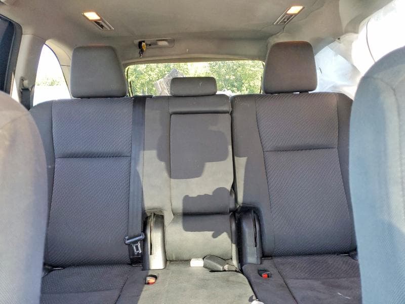 2018 TOYOTA HIGHLANDER LE 10