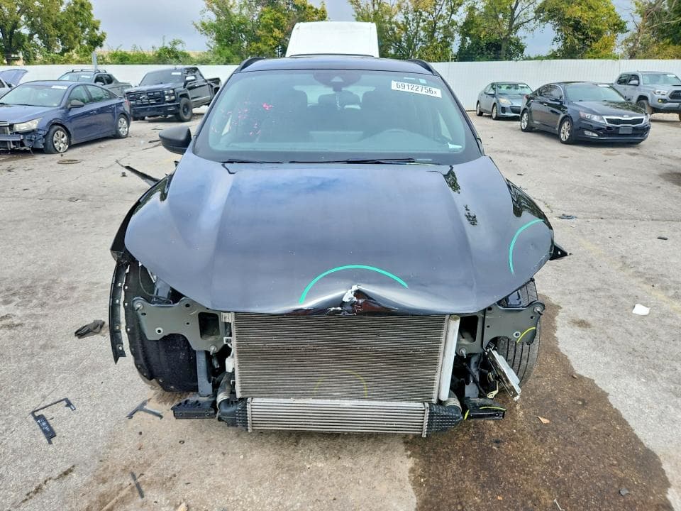 2024 FORD ESCAPE ST LINE 5