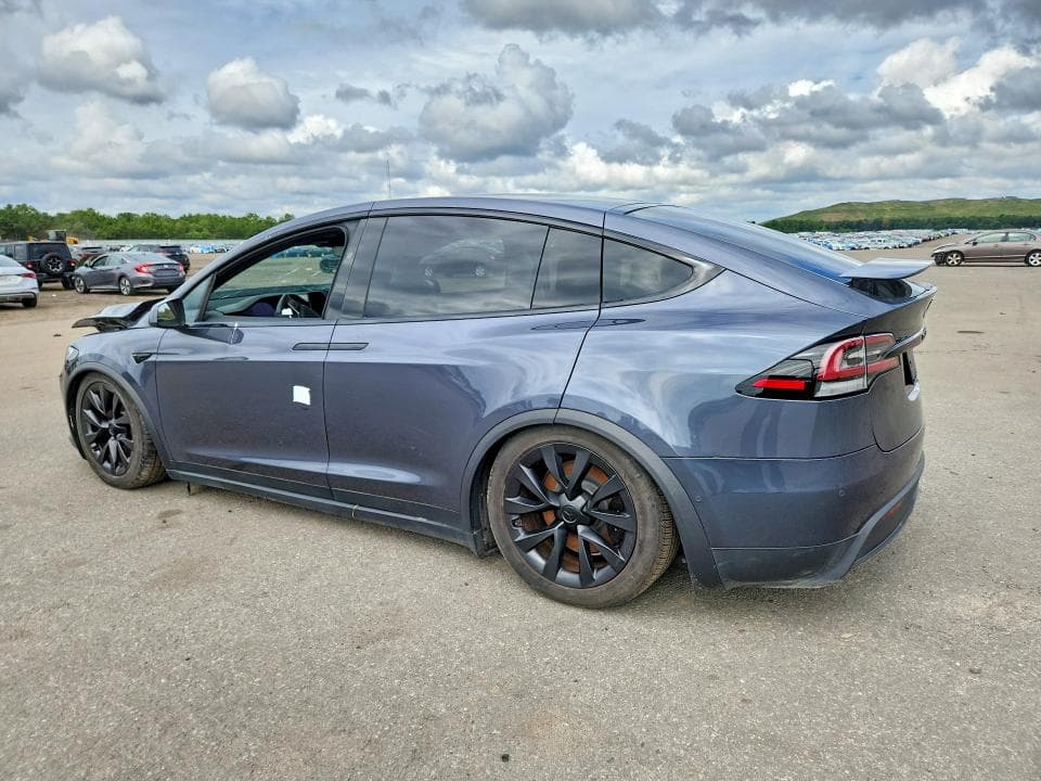 2022 TESLA MODEL X 2