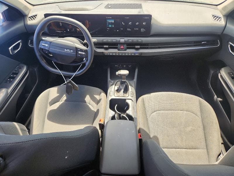 2025 KIA K4 LXS 8