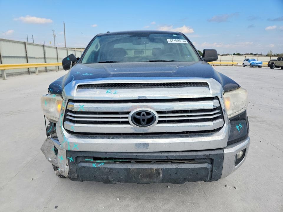 2017 TOYOTA TUNDRA CREWMAX SR5 5