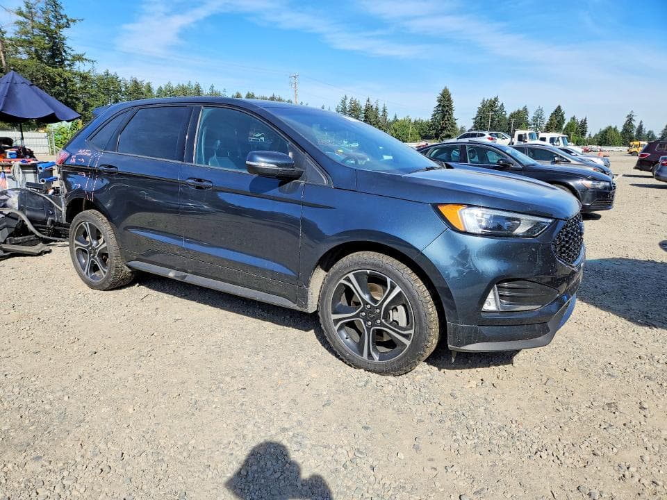 2022 FORD EDGE ST 4