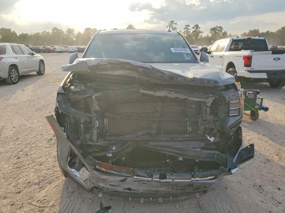 2023 GMC YUKON XL C1500 SLT 5