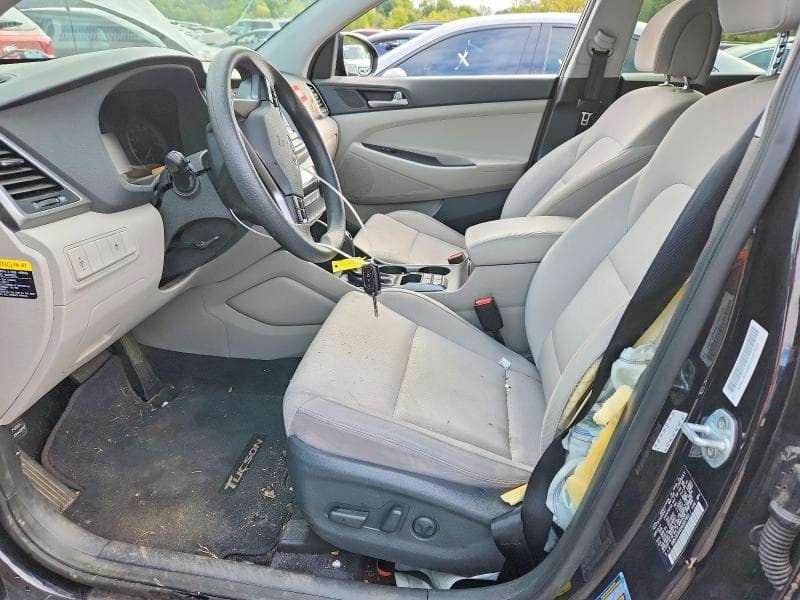 2017 HYUNDAI TUCSON SE 7