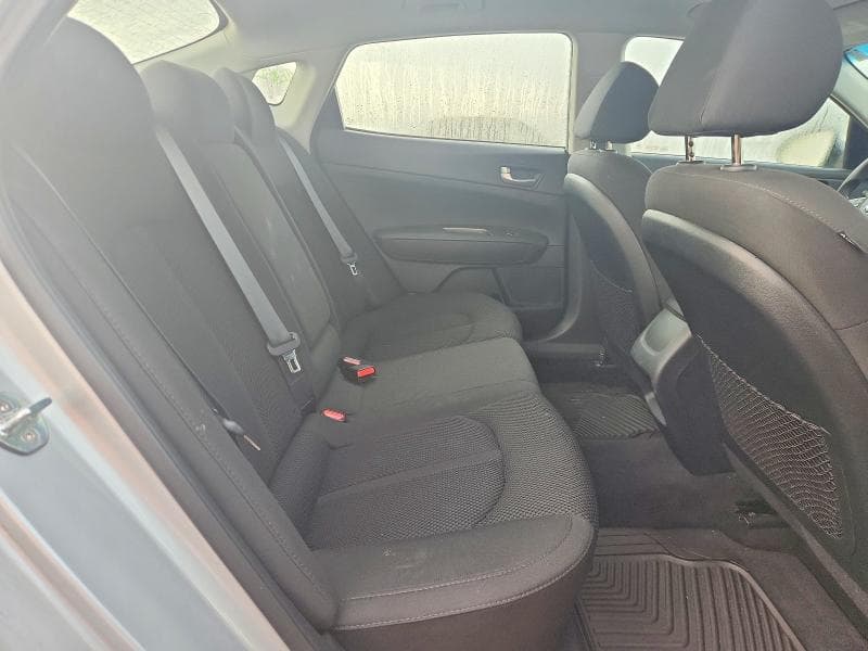 2019 KIA OPTIMA LX 10