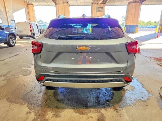 2025 CHEVROLET TRAX 1LT 6