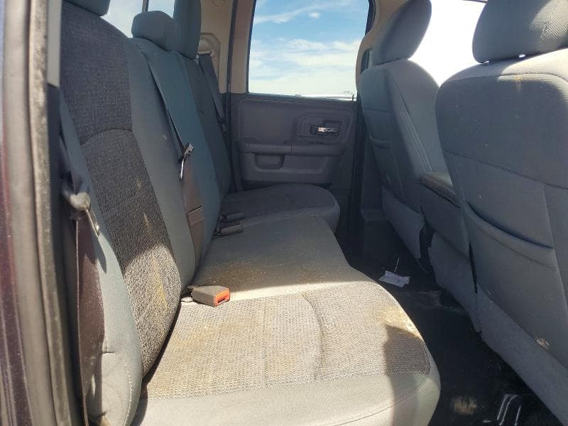 2017 RAM 1500 SLT 10