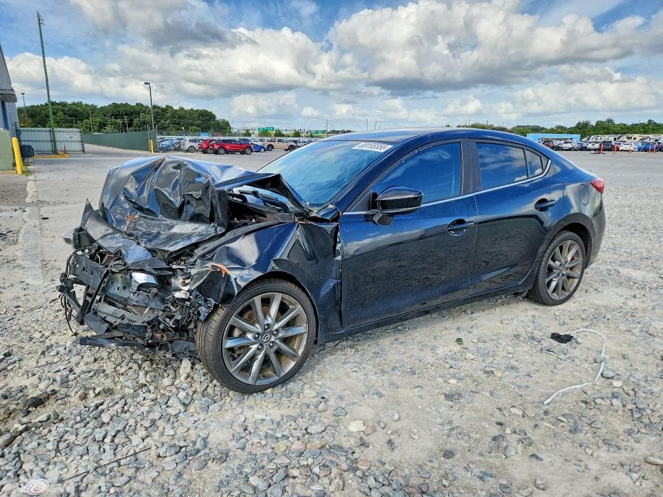 2018 MAZDA 3 TOURING