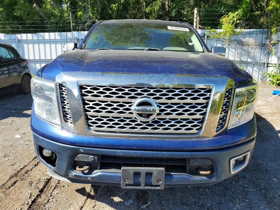 2017 NISSAN TITAN S 5