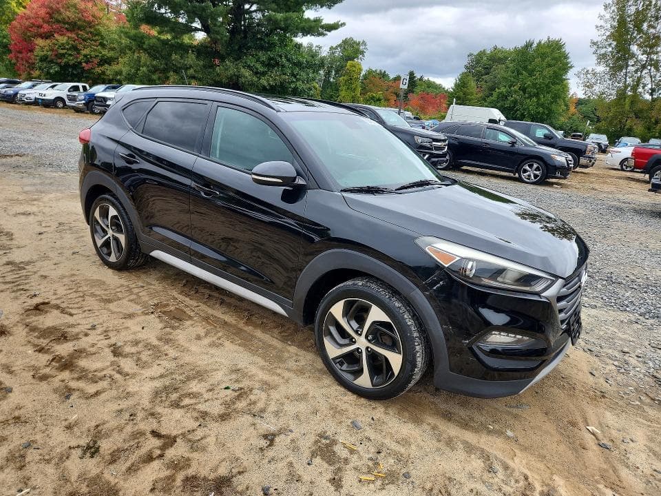 2017 HYUNDAI TUCSON VALUE 4