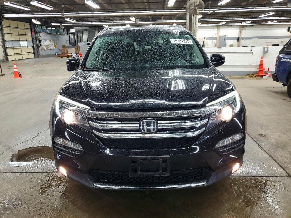 2017 HONDA PILOT TOURING 5