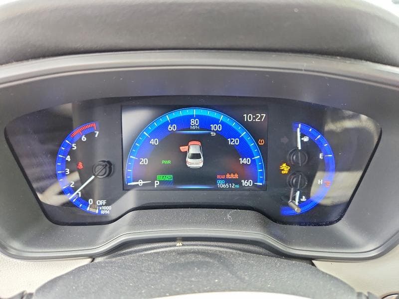 2020 TOYOTA COROLLA LE 9
