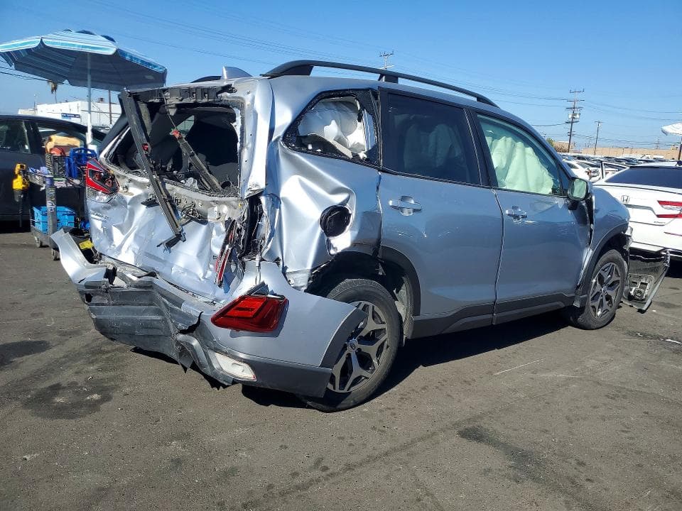 2019 SUBARU FORESTER PREMIUM 3