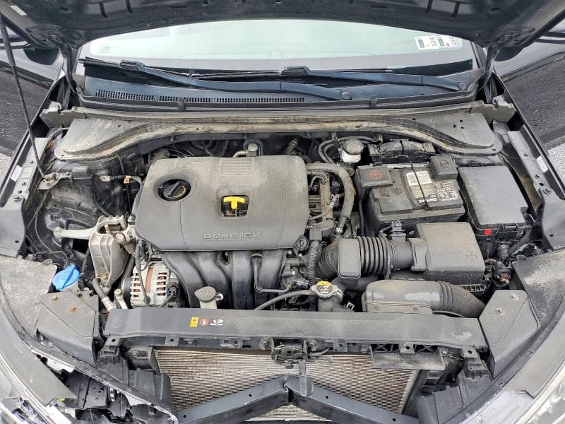 2020 HYUNDAI ELANTRA SE 11