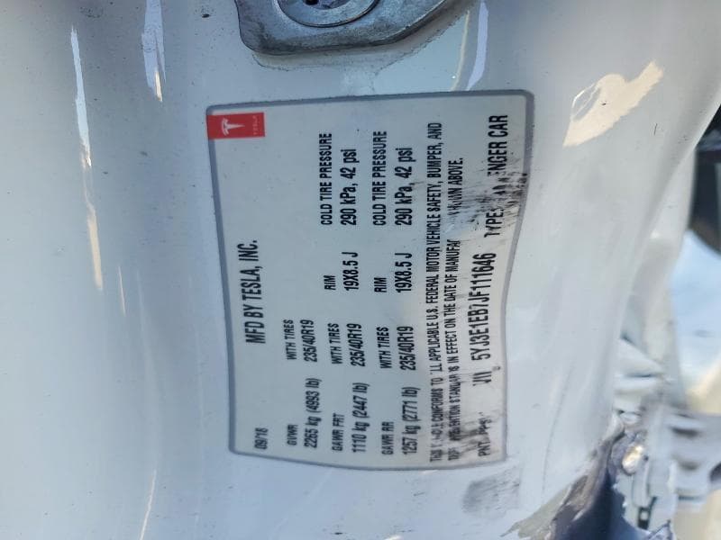 2018 TESLA MODEL 3 12