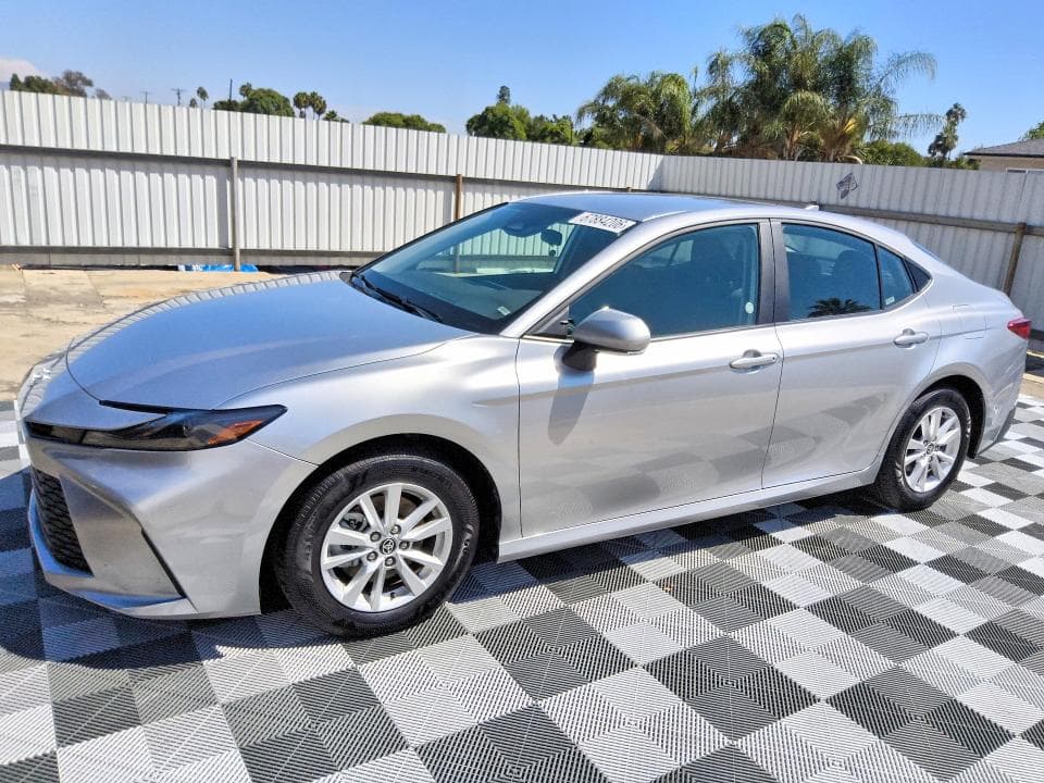 2026 TOYOTA CAMRY LE - 1