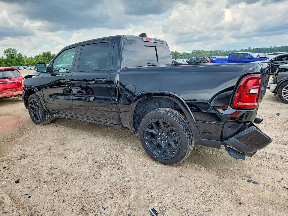 2025 RAM 1500 LARAMIE 2