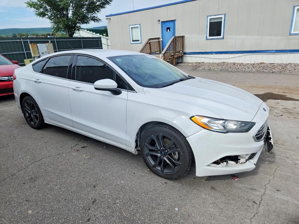 2018 FORD FUSION SE 4