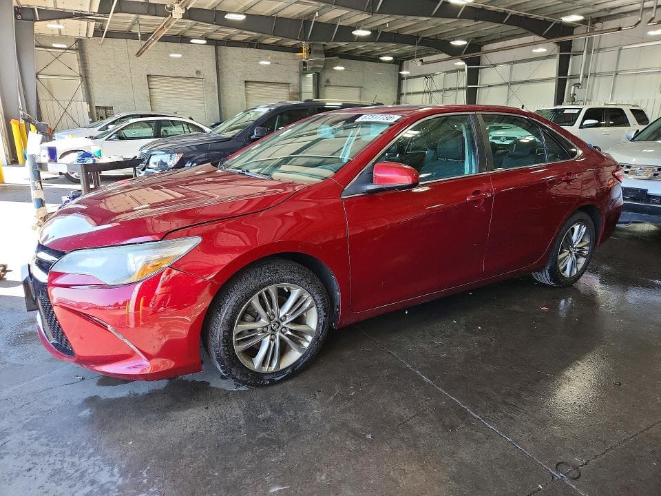 2017 TOYOTA CAMRY SE - 1