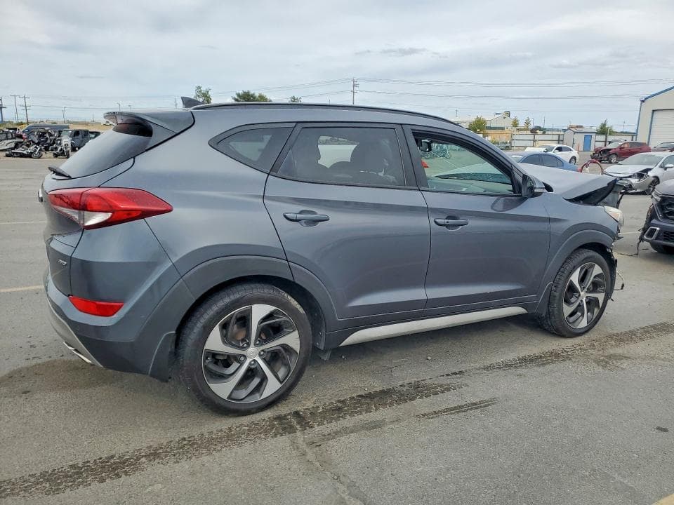 2018 HYUNDAI TUCSON VALUE 3