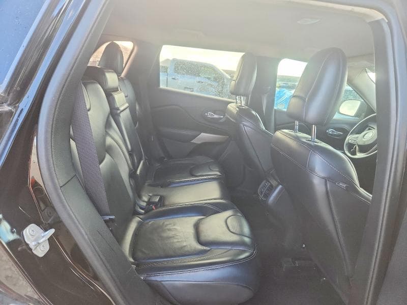 2017 JEEP CHEROKEE LIMITED 10